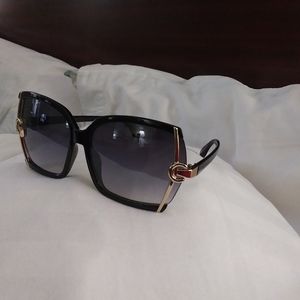 Georgio caponi sunglasses